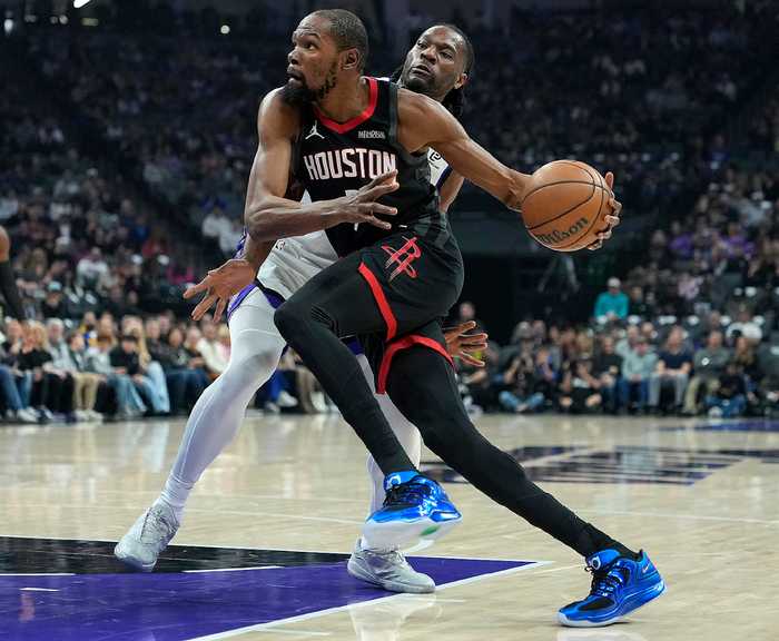 KD连场暴怒对火箭失望？末节连续打铁战意消散 输西部倒一吞3连败